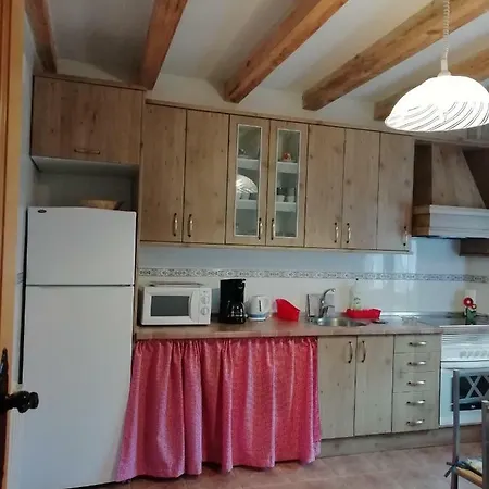 בית כפרי Casonas De *